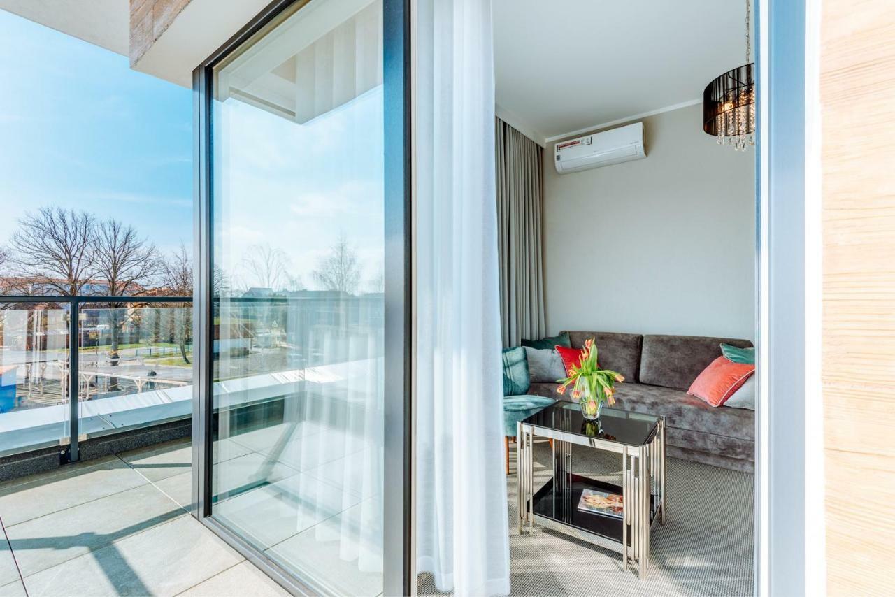 White Marina Apartamenty Ustronie Morskie Exterior photo